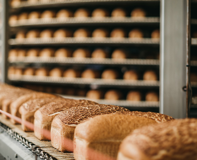 Image of a blank white background symbolizing simplicity and minimalism related to number 8.